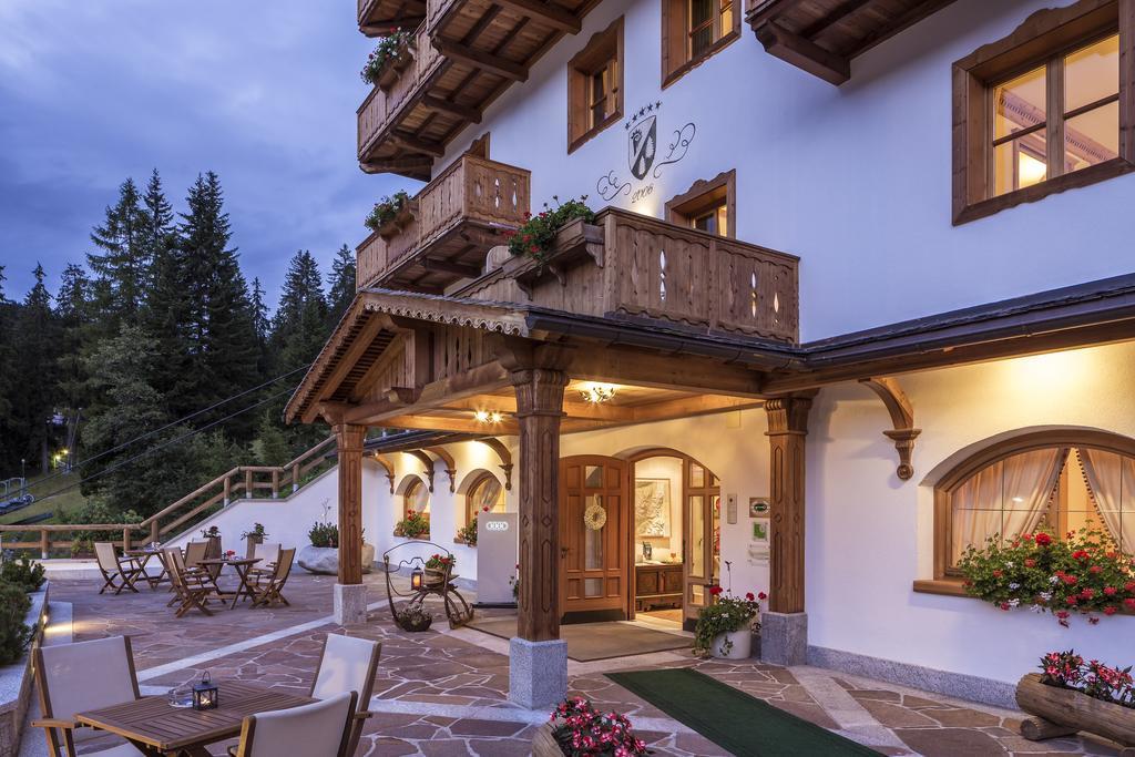 Hotel Chalet Del Sogno Madonna エクステリア 写真