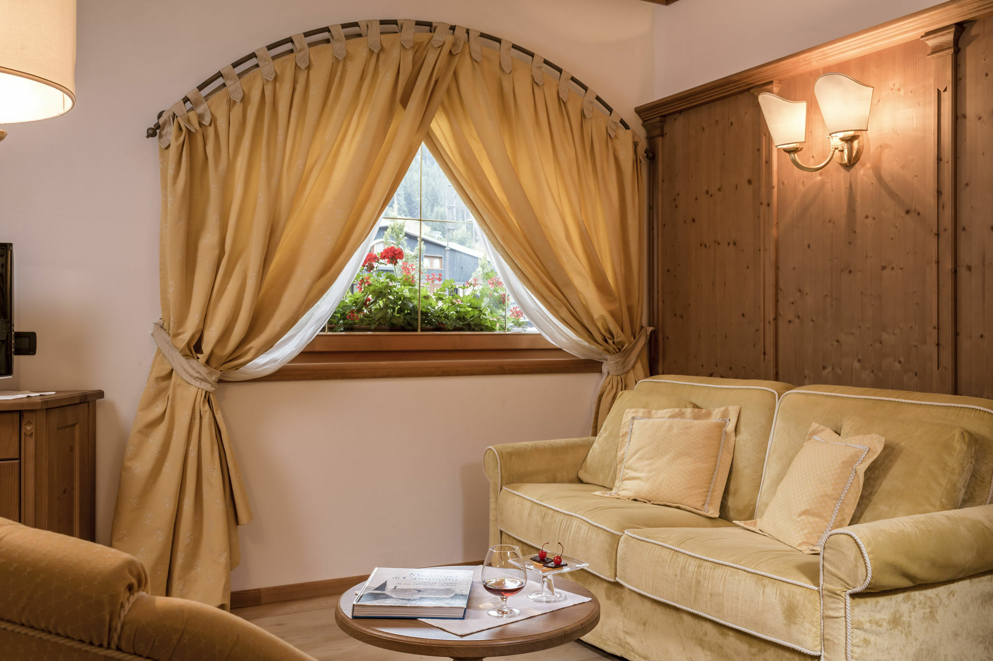 Hotel Chalet Del Sogno Madonna エクステリア 写真